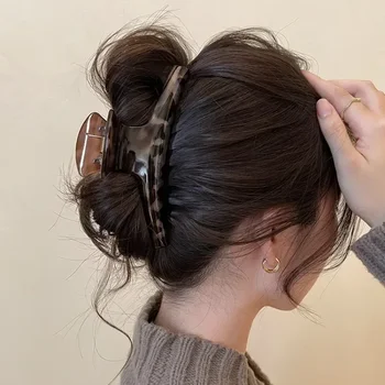 2024New Fashion Acrylic Arc Hair Claws Headwear Leopard Print Large HairClip Shark Clip For Women Barrettes Akcesoria do włosów