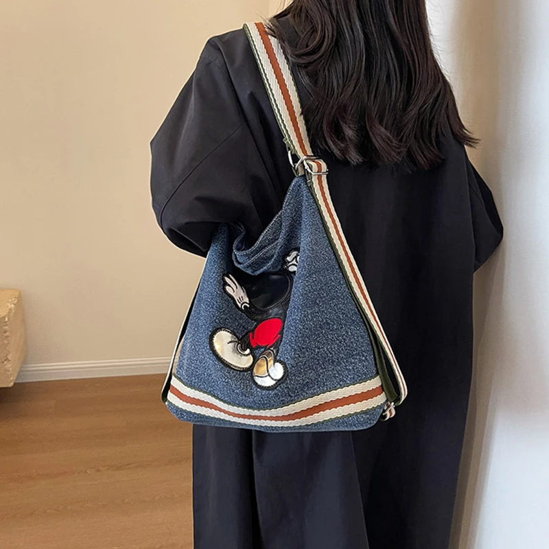 MINISO Disney Cartoon Mickey Large Capacity Cowboy Bag Women\'s Shoulder Bag Adjustable Wide Shoulder Strap Crossbody Bucket Bag