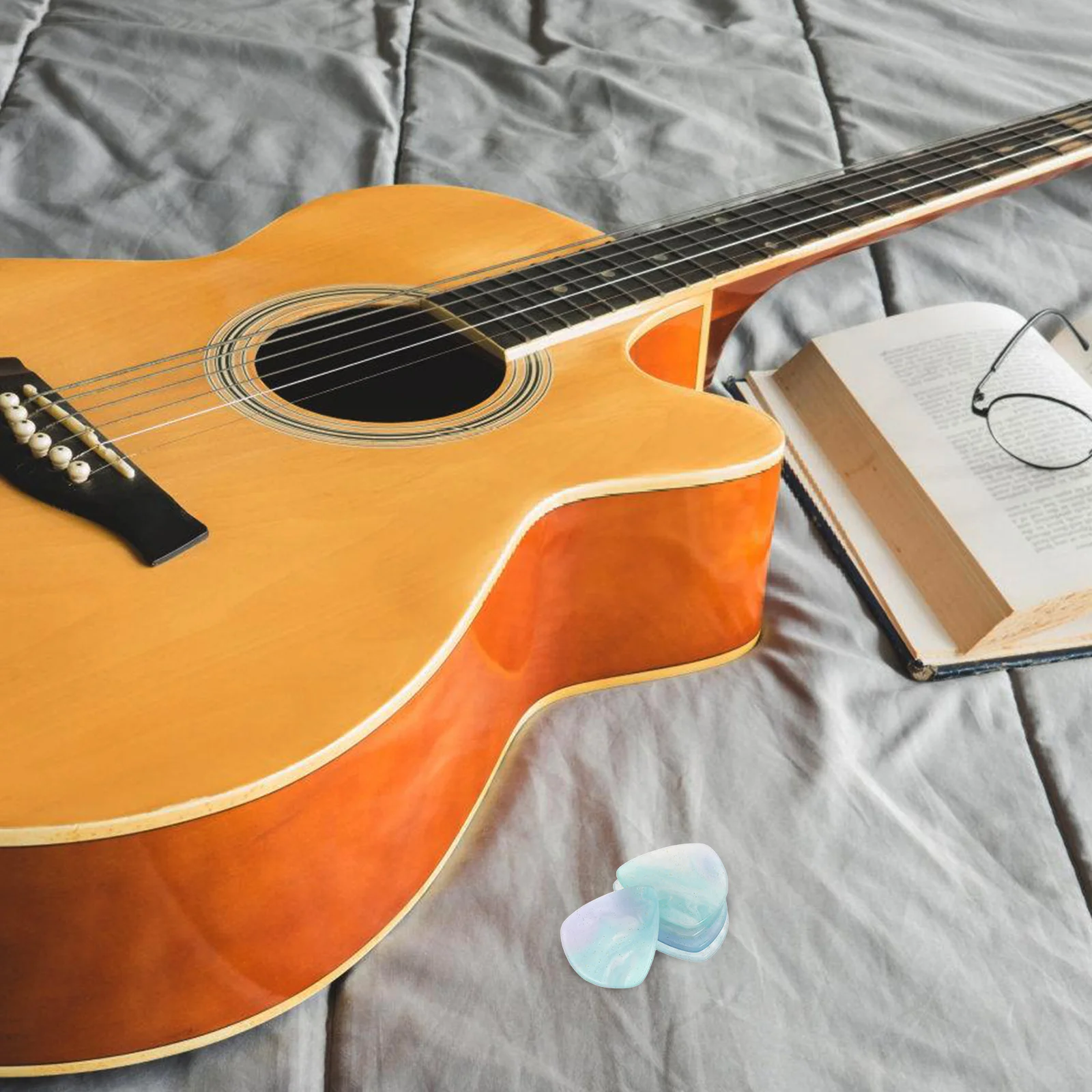 

5 Pcs Resin Guitar Pick Folk Acoustic Picks Electric Thumb Ballad Plectrums Finger for Bass Thin Supply Child