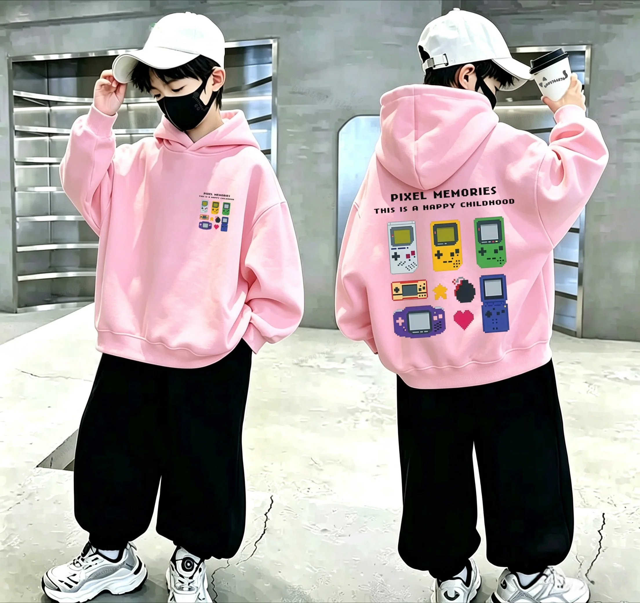 Retro game console and letter-patterned children's hooded sweatshirt for boys and girls - daily sports pullover hoodie for kids