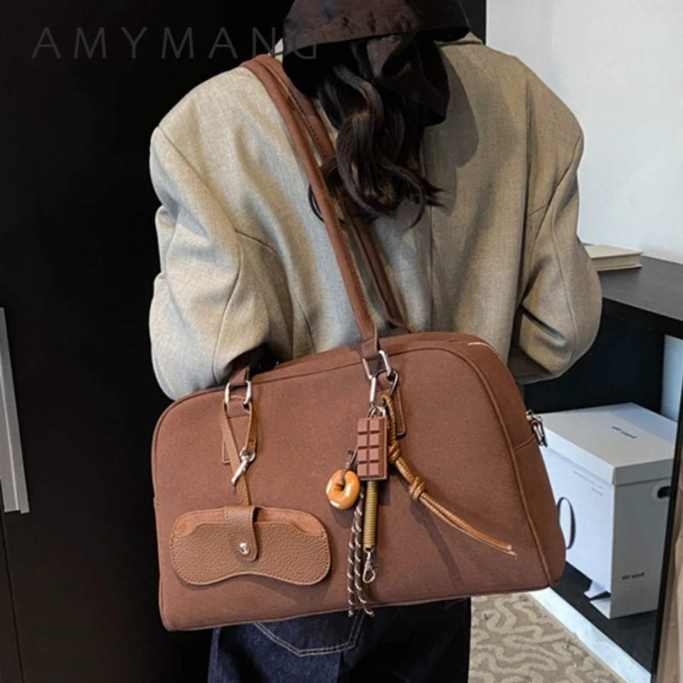 

Big Size Women Bowling Bags Suede Large Capacity Shoulder Crossbody Bag With Long Strap 2025 Luxury Designer Handbags Tote Sac