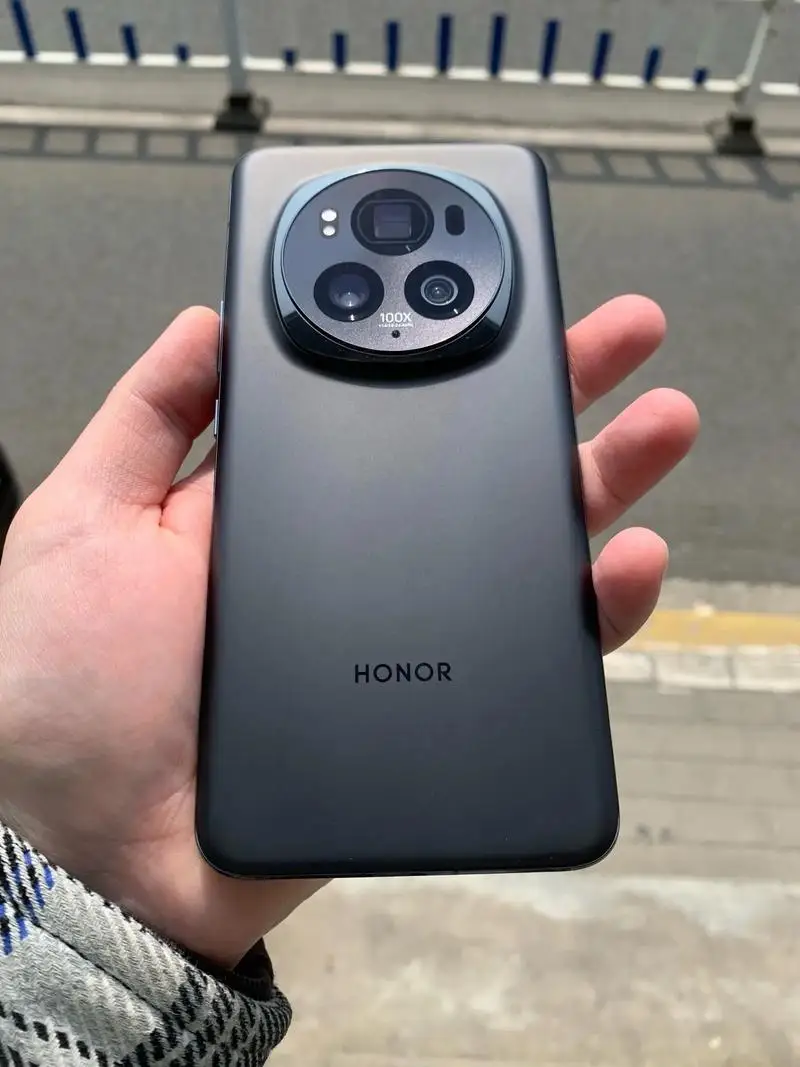 Смартфон HONOR Magic 6 Pro 5g с процессором Snapdragon8 Gen3, 6,8 дюйма, 4320 Гц, ШИМ, 5600 мАч, Android, 50 МП + 180 МП, используемый телефон Смартфон HONOR Magic 6 Pro 5g с процессором Snapdragon8 Gen3, 6,8 дюйма, 4320 Гц, ШИМ, 5600 мАч, Android, 50 МП + 180 МП, используемый телефон