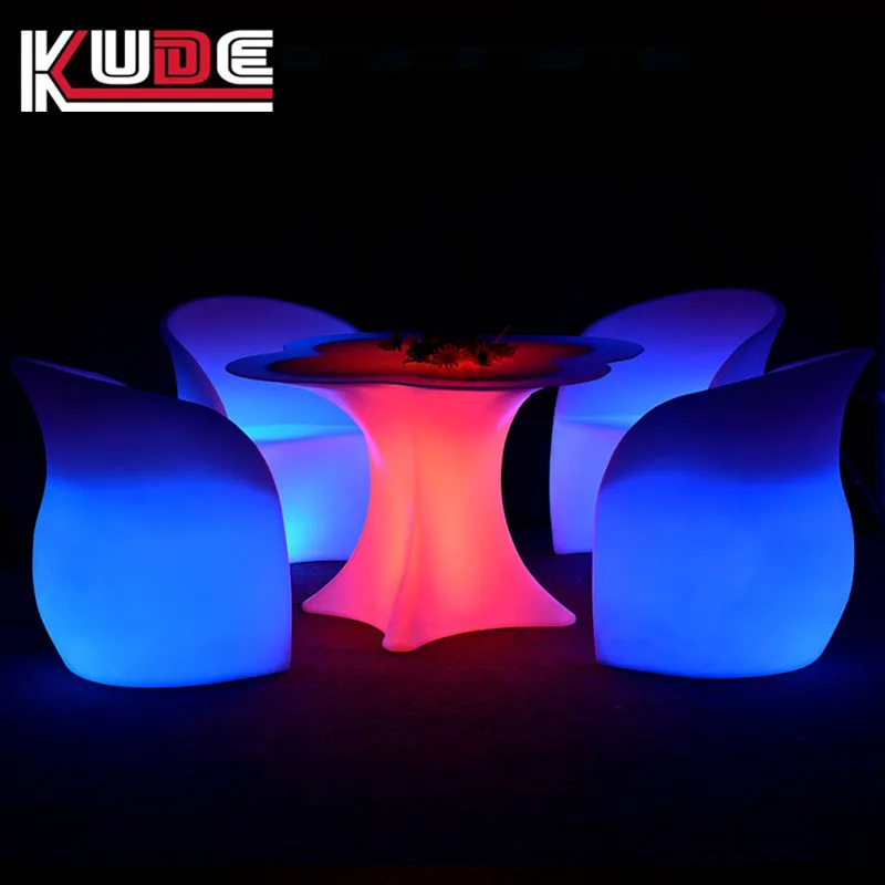 Simple plastic LED light source table without skeleton A luminous beach chair