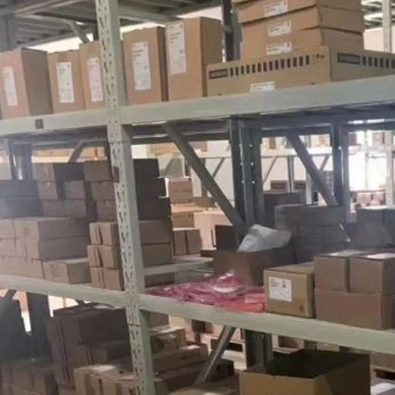 EPM240T100C5 EPM240T100C5N TQFP100 5PCS