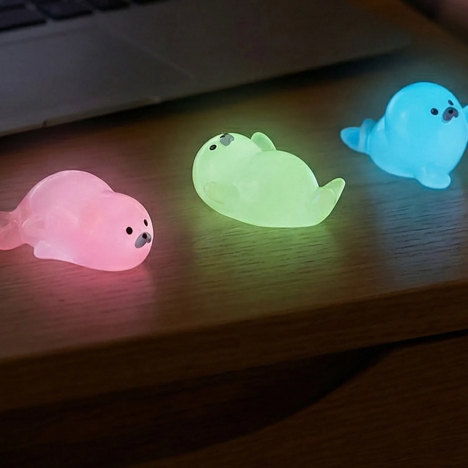 24 Pcs Glow-in-the-dark Seal Ornaments Animal Resin Figurines Model Statue Mini Statues Glowing