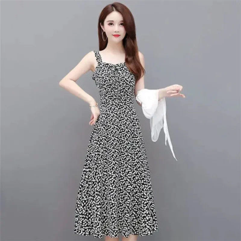 Chiffon Fragmented Flowers Dress Women's 2023 Spring/Summer New Slim and Age Reducing Suspended Dress Two Piece Set