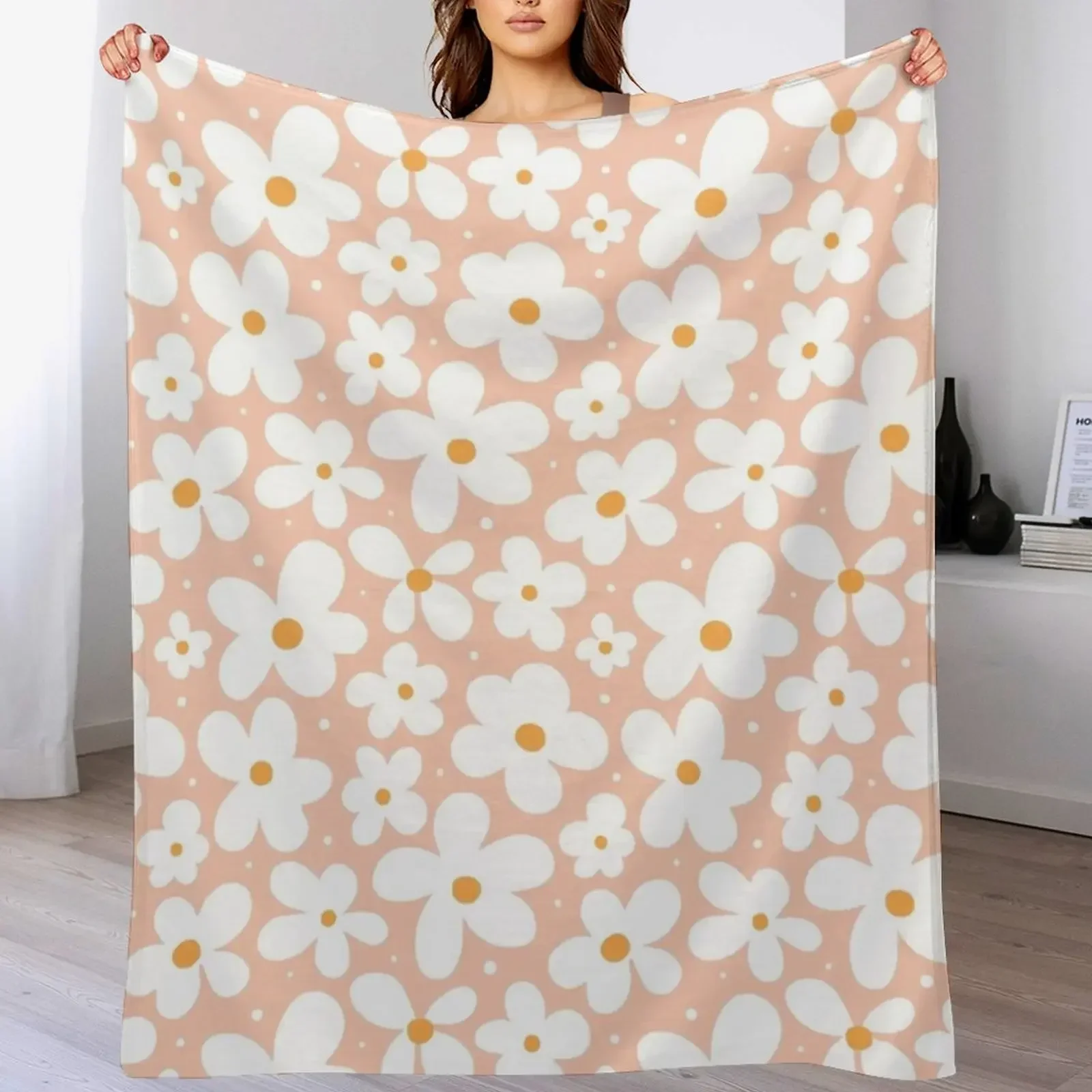 Groovy Daisies Floral Retro Daisy Pattern Blush Pink Throw Blanket Nap Comforter Blankets