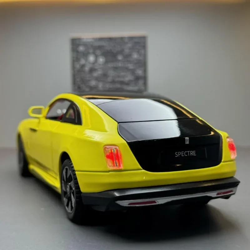 Simulation Alloy 1:24 Scale Rolls Royce Spectre Sport Car Model Sound Light Pullback Children\'s Boys Car Gift Collective Voiture