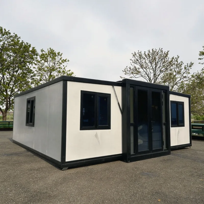 2 3 4 5 Bedroom Prefabricated Steel Structure Office Building Cabins 40Ft 20Ft Prefab Living Mobile Container Expandable House