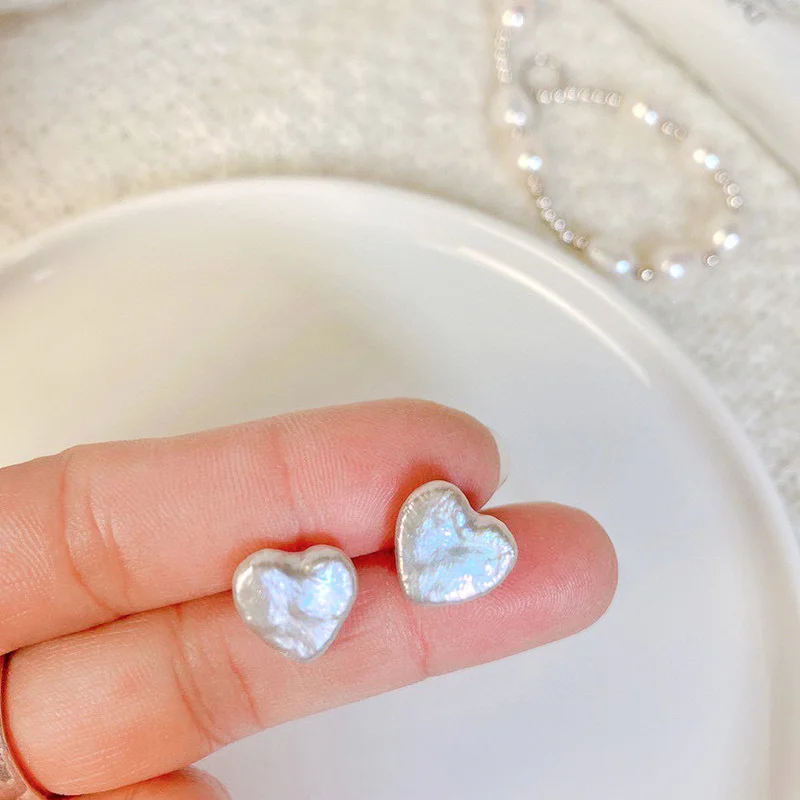

Sweet Style Baroque Heart Shape Freshwater Pearl Stud Earrings 925 Sterling Silver Earrings Jewelry Birthday Gift for Lover