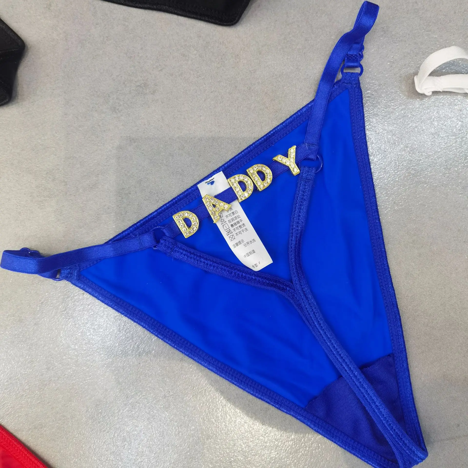 Tanga con nombre personalizado para mujer, bragas sexys, ropa interior de Bikini con letras, Tanga personalizado, lencería con cadena corporal en la
