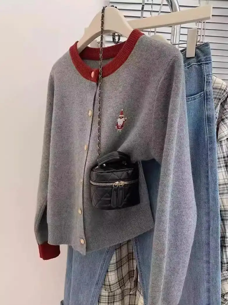 Otoño Invierno Thiened lana Merino cárdigan abierto mujer Patchwork bordado S Claus suéter versátil abrigo oculaire Camere