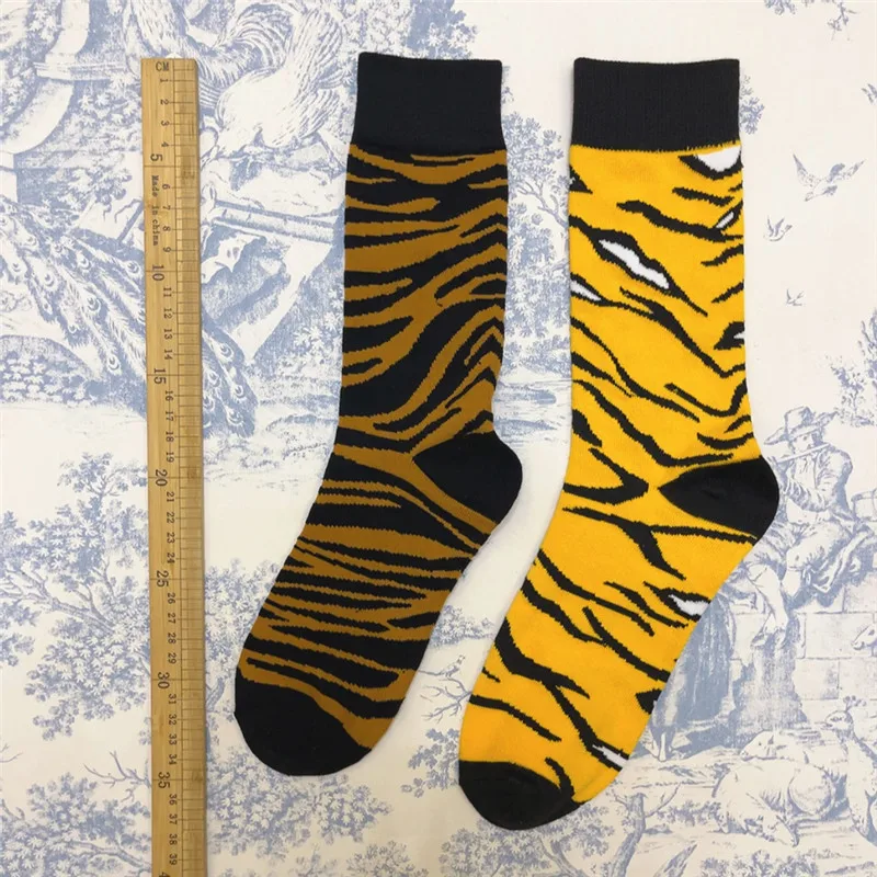 1Pair Adult Size Mid Calf Crew Cartoon Tiger Pattern Cottton Unisex Stripes Socks Bright Color Funky Harajuku Fashion Work Sox