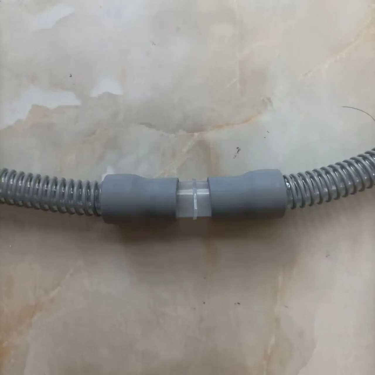 

1/2/4PCS Universal CPAP BiPAP Tubing Hose Adapter 15mm and 22mm Tubing Diameters Connector for Various Machines and Cleaner