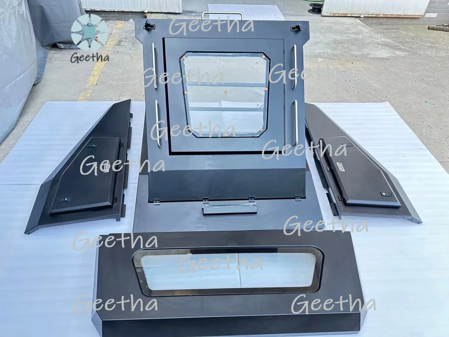 

Wholesale Hot Sale Unique Waterproof Steel Hardtop Topper Canopy Split Design Camper Pickup Truck Special for JT Gladiator