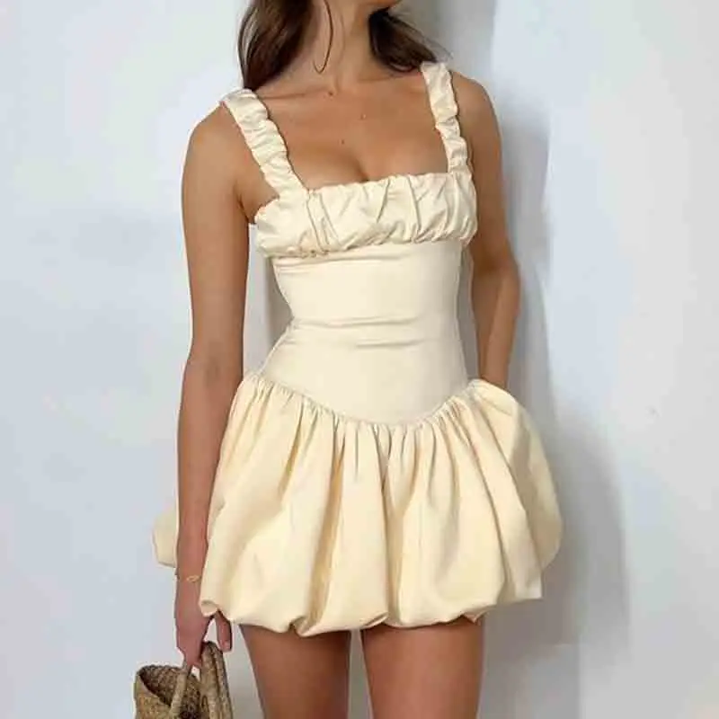 Sommermode Y2K Damen Hot and Spicy Sweetheart Kleid Süßer einfarbiger schrumpfender Falten-Quadratischer Ausschnitt Flauschiger kurzer Rock