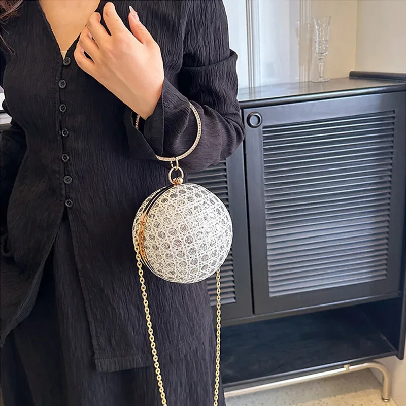Evening Bags 2023 Mini Cosmetic Bag Pink Sequined Circular Handbag Diamond Banquet Clutch Women Spherical Shoulder Crossbody Bag