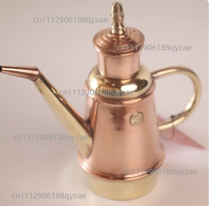 Traditional Italian Handmade Copper Oil Pot - Commercial Pizza Oven Oil Dispenser for Bakeries & Pizzerias
