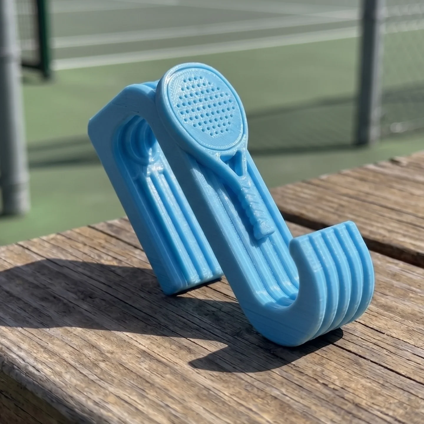 Robuster Tennisplatz-Zaunhaken, Starker Maschendrahtzaun-Taschenhalter für Sportausrüstung, in Mehreren Farben Erhältlich – Detail 13
