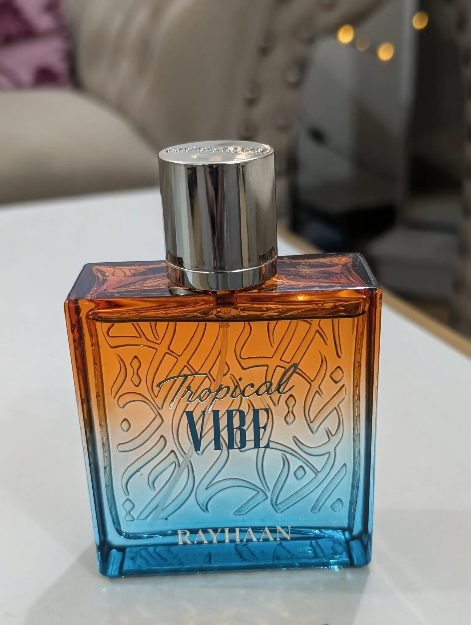 

Парфюм унисекс Rayhaan Tropical Vibe 100 мл: Аромат манго и кокоса, свежий летний пляжный запах, стойкий, экзотический, для отпуска, подарочный.