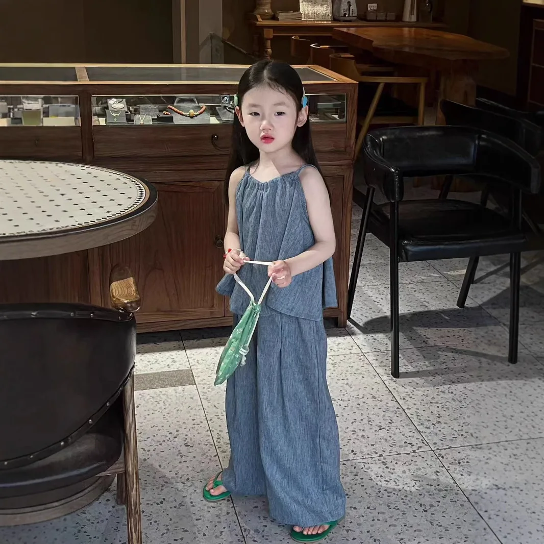 

Girls Suspender Set Summer 2025 New Baby Girl Korean Foreign Style Two-piece Set Summer Children's Clothing Trend