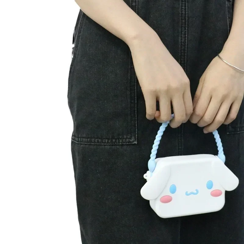 Sanrio Hello Kitty Cinnamoroll Silicone Messenger Bag Cute Childrens Square Portable Coin Purse Girl Heart Sweet Princess Bag