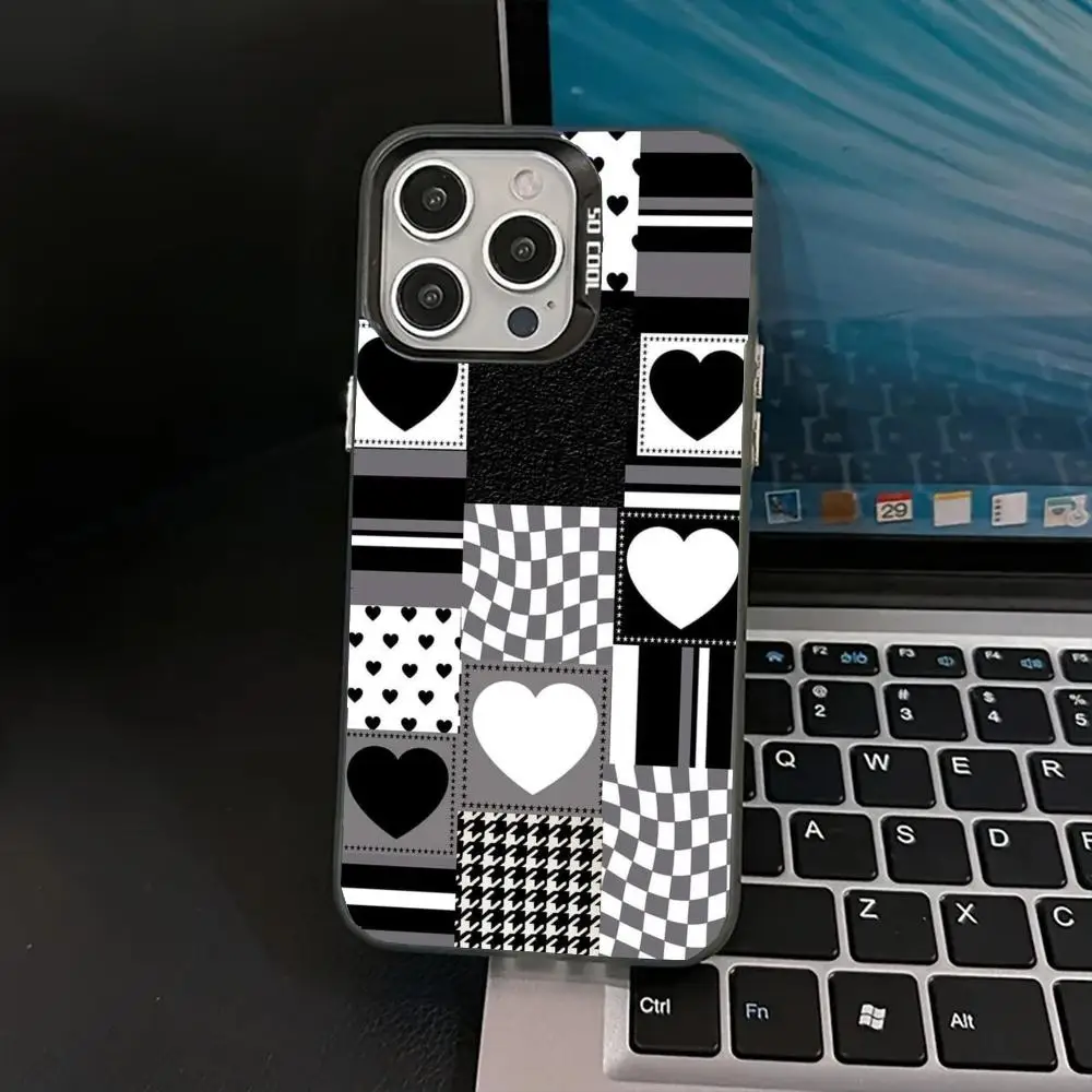 

Black heart splicing design case for iPhone 16 15 14 13 12 11 Pro/ Max/Plus shock-proof rear cover anti-fingerprint