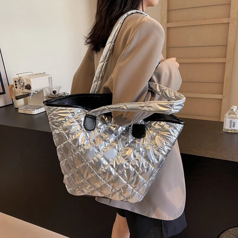 Solid Casual Tote Shoulder Bags 2024 High Quality Large Size Personality Trend Versatile Style Tote Bags Unique Design HandBags