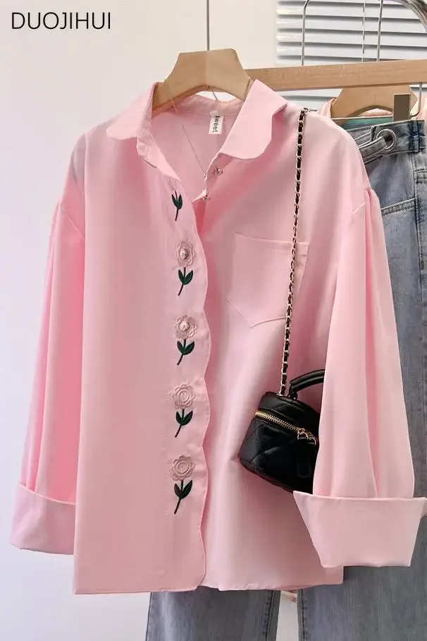 DUOJIHUI bahar pembe Chic çiçek düğmesi tatlı gevşek kadın gömlek yeni Vintage katı renk moda basit rahat S-XL kadın gömlek