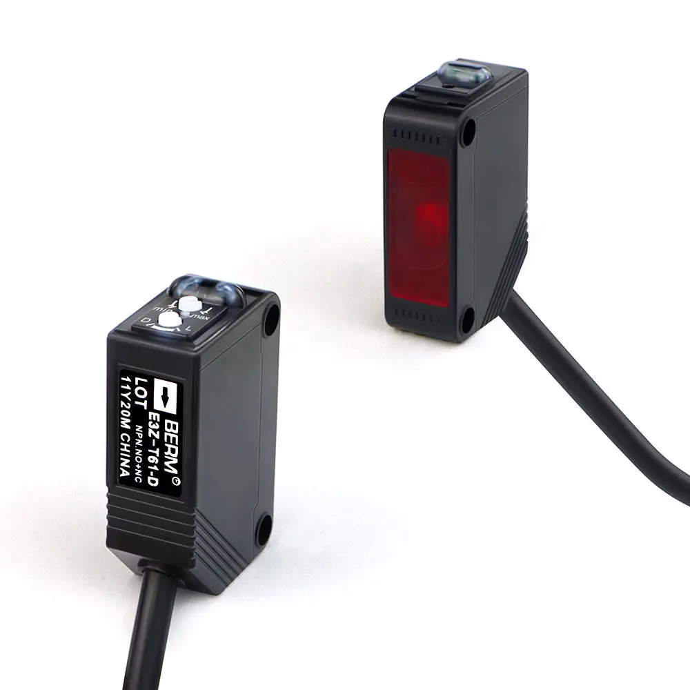 E3Z-D61 Photoelectric Sensor DC 12-24V Diffuse Reflection PNP/NPN Proximity Sensor for Industrial Automation