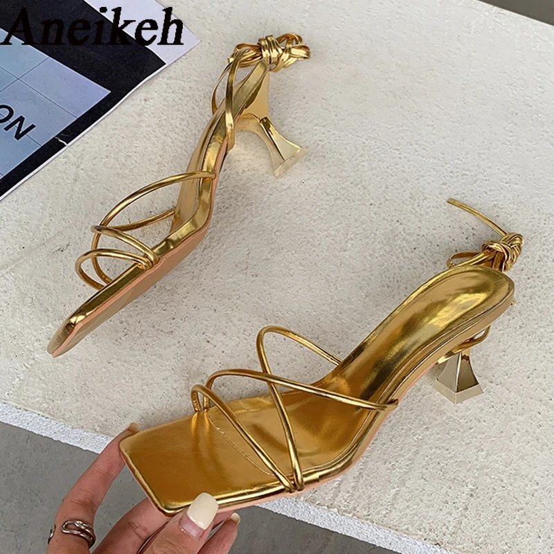 Aneikeh 2023 Fashion Patent Leather Sandals Thin Low Heel Cross-tied Lace Up Rome Summer Gladiator Women Narrow Band Party Shoes