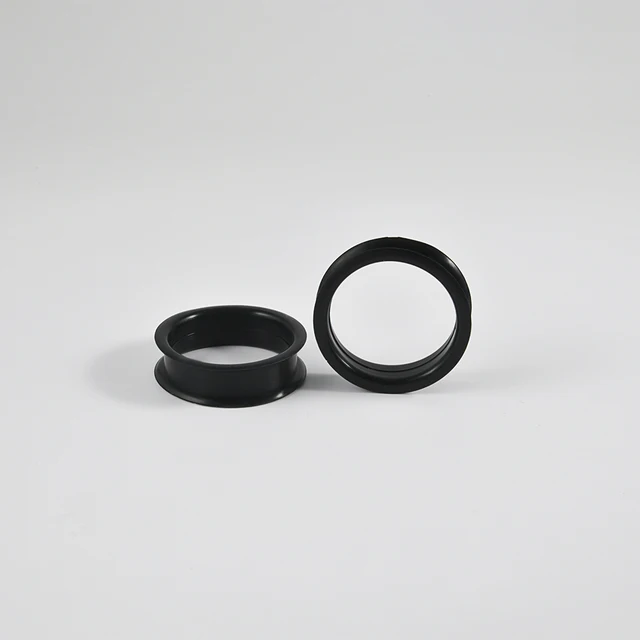 Black Flexible Silicone Flesh Tunnel Ear Plugs (1 Pair) - Sizes From 4mm To 26mm