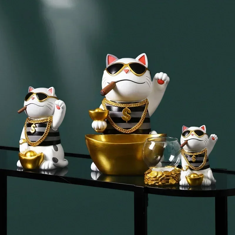 

2022 Creative Nordic Lucky Cat Ornament Entrance Key Storage Living Room Desktop Decoration Shop Cashier Opening Gift