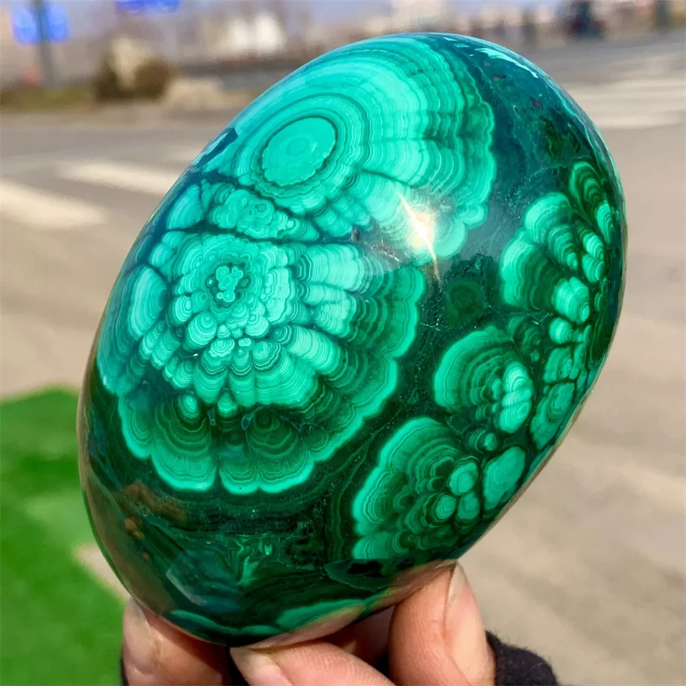 

Natural Malachite Crystal Eggs, Energy Gems, Reiki Healing, Room Decoration, Gifts, Meditation, Purifying The Air