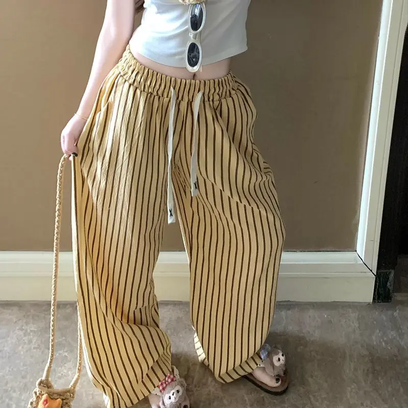 Pigiama a righe Ins Pantaloni da passeggio lunghi casual larghi da donna estivi Pantaloni da casa per camera con aria condizionata sottili e confortevoli Comfort