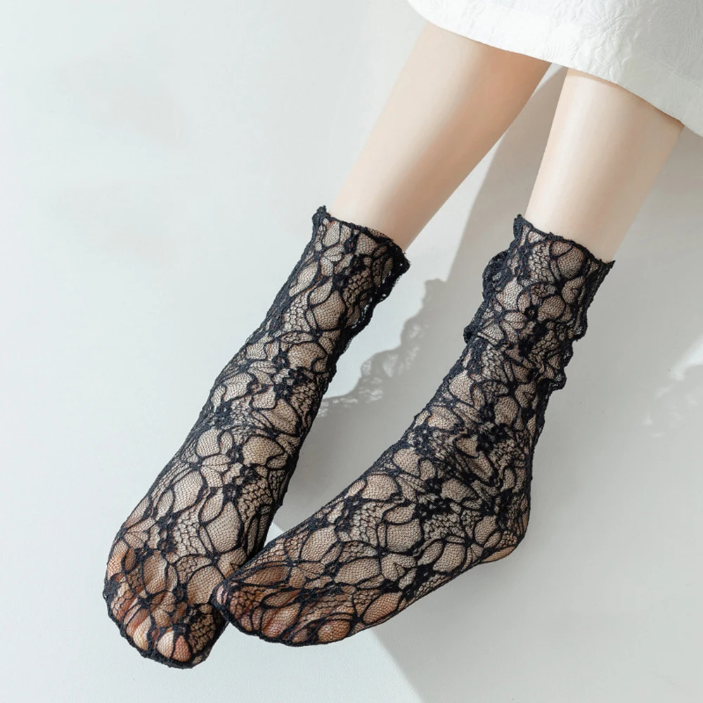 1 Pair Woman Breathable Transparent Floral Lace Sock Sweet Lolita JK Mesh Fishnet Sock Soft Thin Breathable Slouch Girls Socks