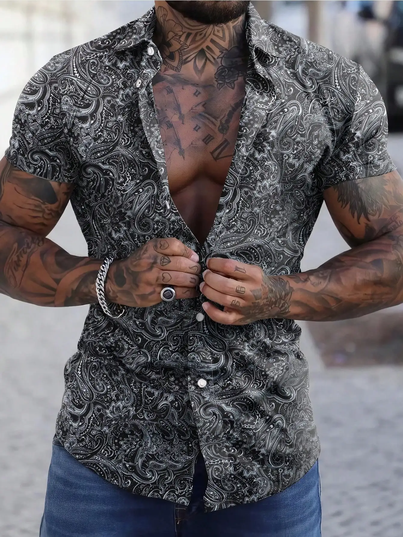

Men's Slim Fit Short Sleeve Button Up Shirt with Black and White Paisley Print