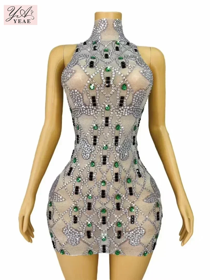 Nieuwe 2024 Vrouwen Sexy Halter Nachtclub Mesh Crystal Diamonds Zanger Prestaties Kostuum Podiumdanser Mini Feestjurk