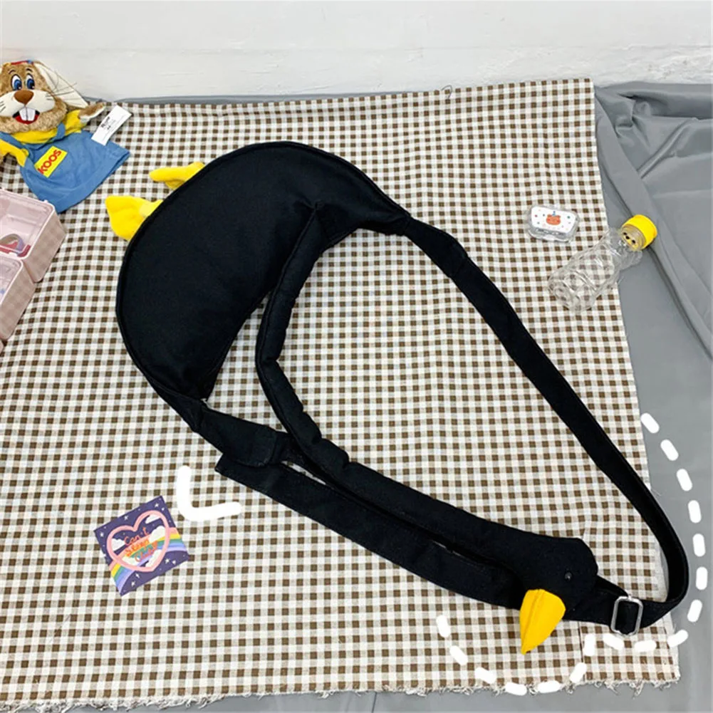 

Women Cartoon Goose Bag Adjustable Strap Canvas Goose Crossbody Bag Large Capacity Funny Goose Shoulder Bag Female Outdoor Bag