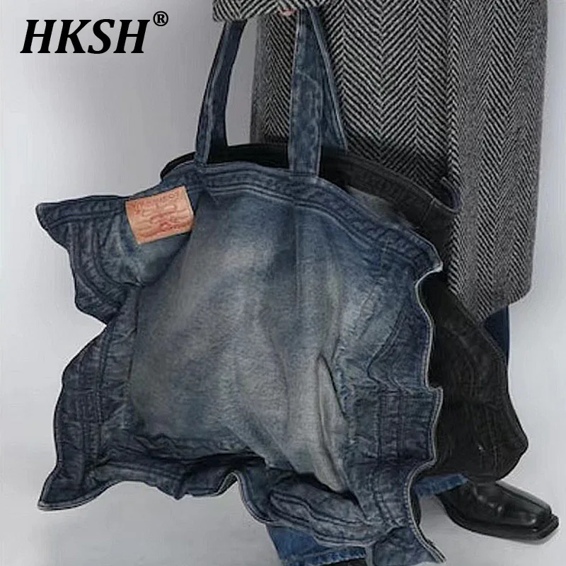 

HKSH High Street Men's Tide Vintage Handbag Steel Wire Twisted Washed Large Tote Bag Folded Patch Denim Chic Fashion Bags HK2557