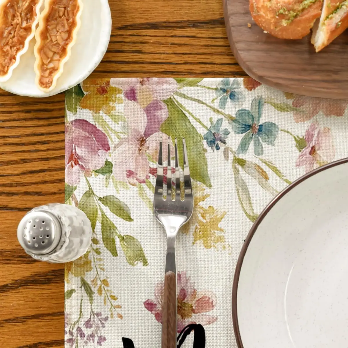 Bunny Rabbit Eggs Flowers Easter Placemats, 12x18 Inch Seasonal Spring Holiday Table Mats for Party Kitchen Dining Decoration