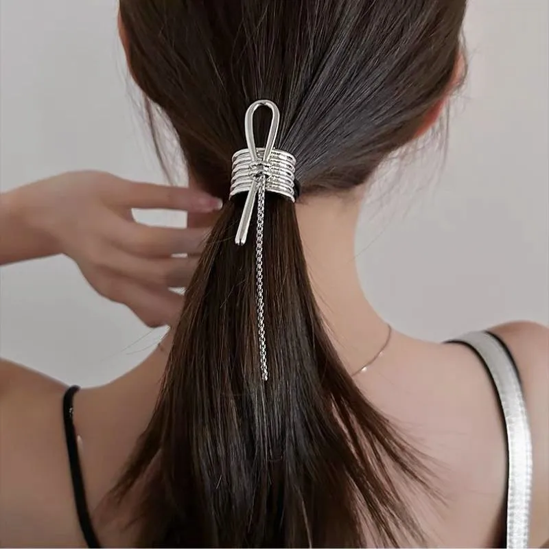 

Hair Irregular Metal Butterfly Knot Claw for Girls Fashionable Low Ponytail Solid Hair Clip for Women's Head Cover Accessories