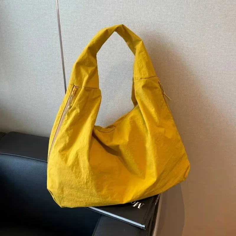 

Повседневные универсальные сумки через плечо большой вместимости в стиле ретро со складками на шнурке, новинка 2023 года, сумки на плечо с шнурком для шитья