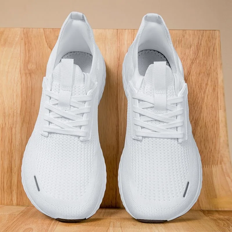 

2025 New Running Shoes For Men Women Outdoor Wide Sock Sport Shoes Unisex Comfortable Athletic Shoe Couples Walking Shoe