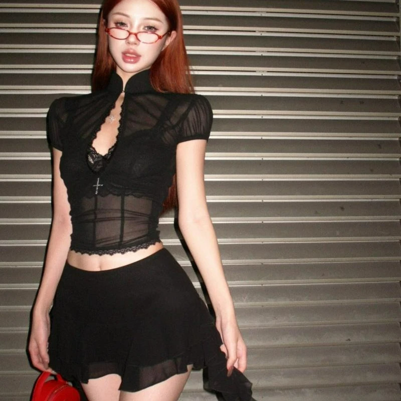 

Летний новый стильный модный сексуальный комплект Spice Girl с высоким воротом, черная сетчатая футболка с длинными рукавами, топ, короткая юбка, комплект из двух предметов для женщин