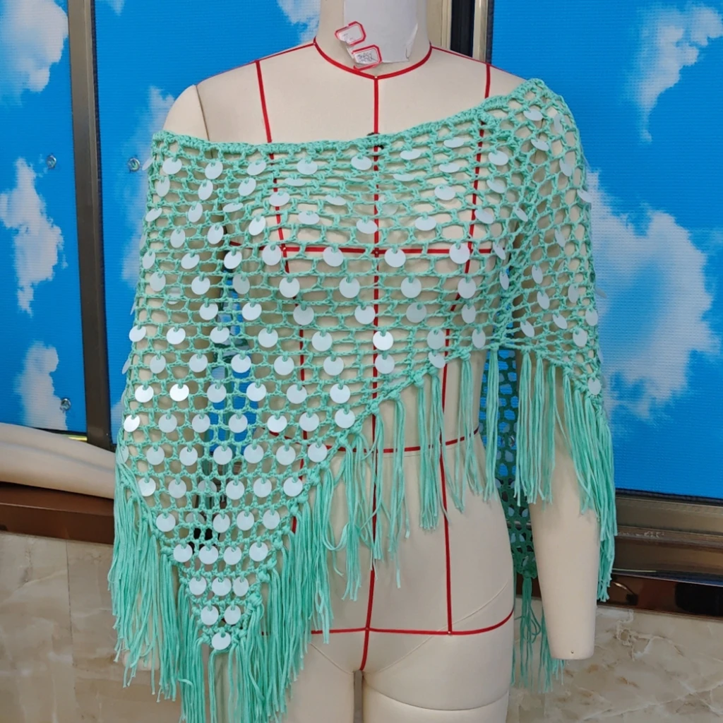 Asymmetrischer Häkel-Überzug mit Pailletten für Damen, ausgehöhlte Quaste, schulterfrei, gestrickter Poncho, trendige Vertuschungsoberteile