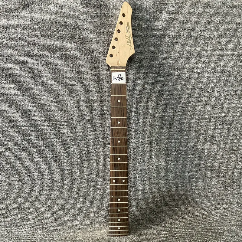 

DN842 Genuine J&D Brothers Electric Guitar Unfinished ST Guitar Neck 22 Frets 648 Scales Length for DIY Authorised Produced