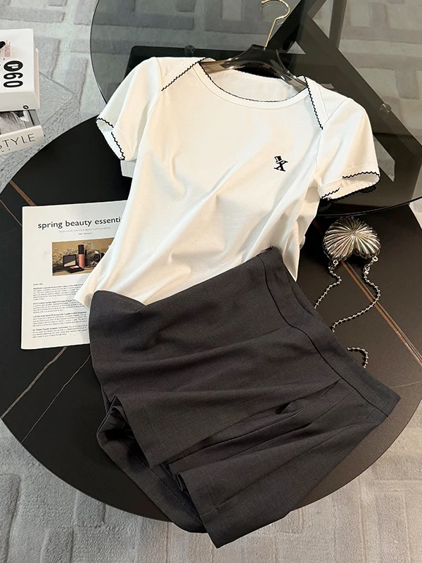 

Fashionable Casual Sportswear Set Women Summer 2026 Short Sleeve round Neck Top Short Skirt Small Size Two Piece Set