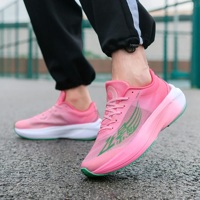 2024 Summer new mesh shoes breathable non-slip men's running shoes lightweight platform casual sports shoes