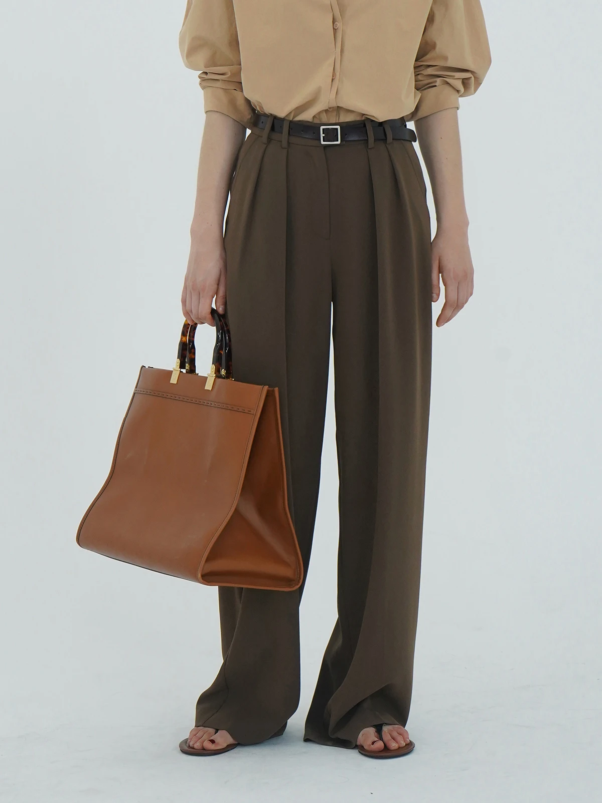 

30R l Series Women's High Densi Acetate Pants with Multiple Pleats And Dra Effect Long Straight Leg Commuter Sle